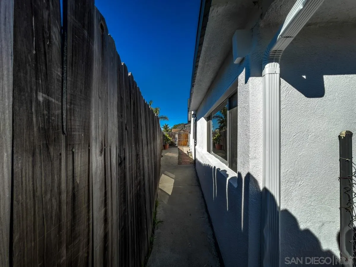 2922 Luana Drive Oceanside, CA 92056 - Photo 25 of 28