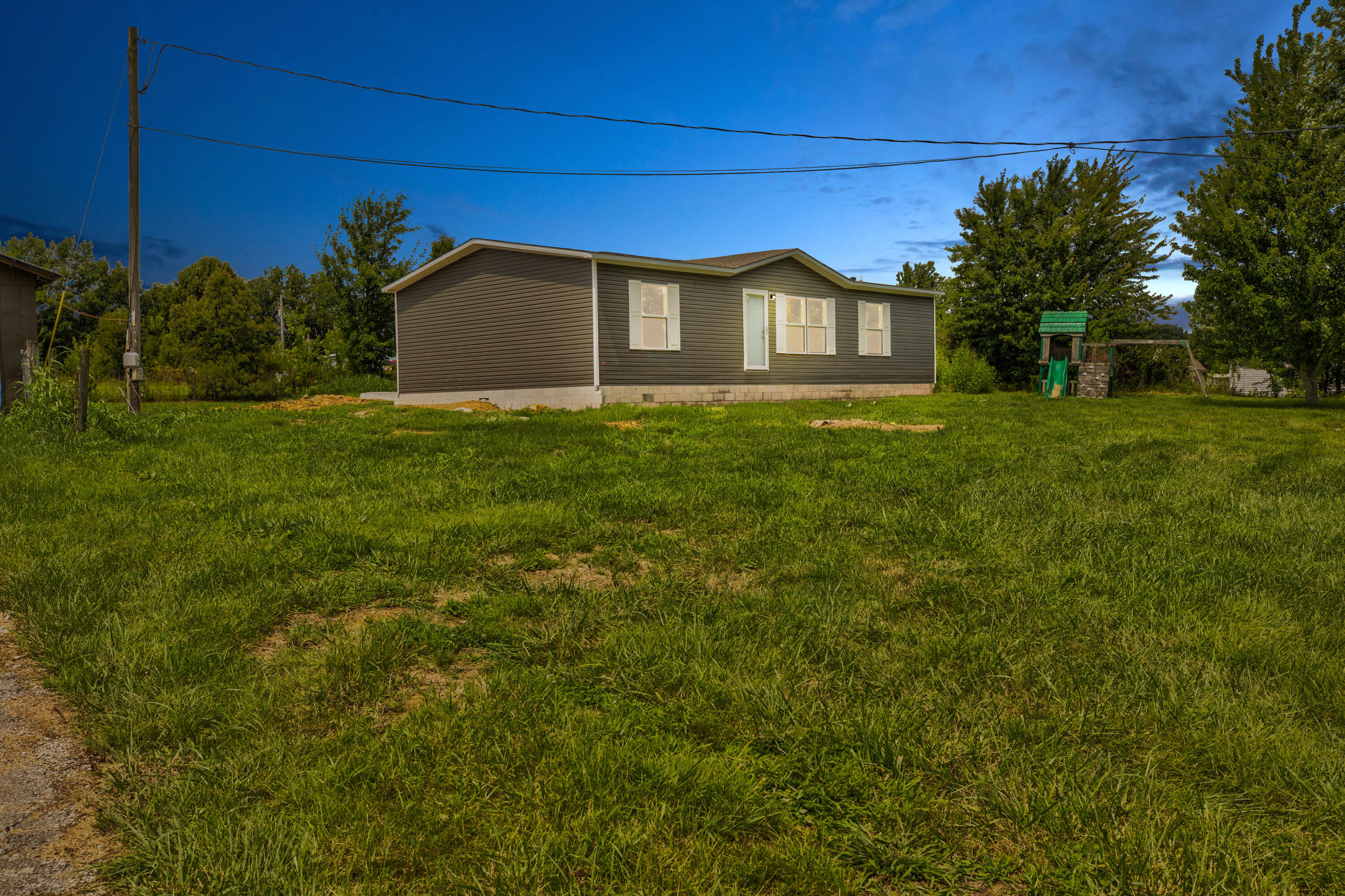 257 Sawmill Road Jeffersonville, KY 40337 - Photo 2 of 27 PWM29293_4_5 copy