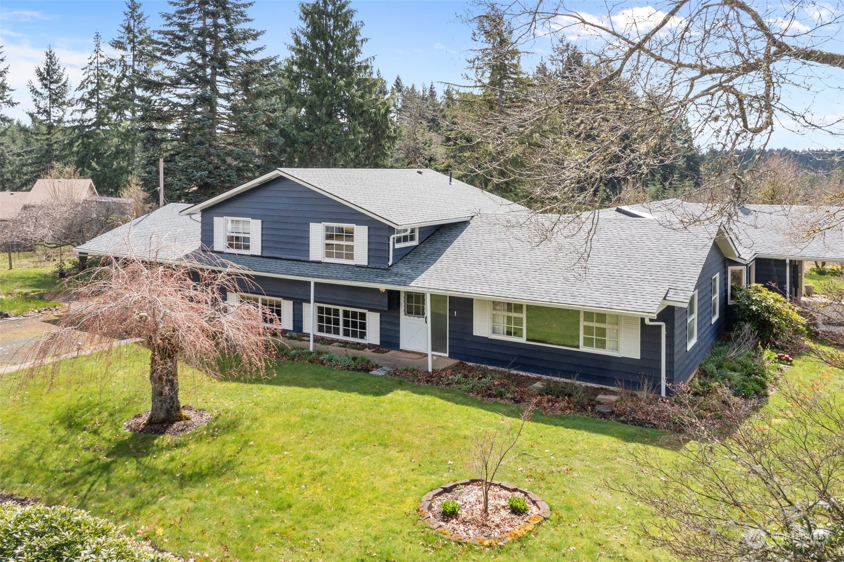 557 Brown Road East Chehalis, WA 98532 - Photo 1 of 40