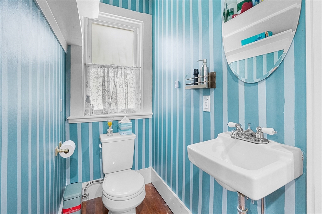 48 Eddy Street, Unit 48 Newton, MA 02465 - Photo 9 of 26