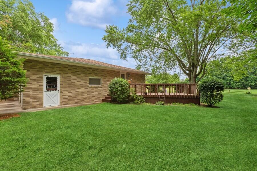 13613 South Log Cabin Road Three Oaks, MI 49128 - Photo 3 of 22 03_13613LogCabinRd_2004_LowRes