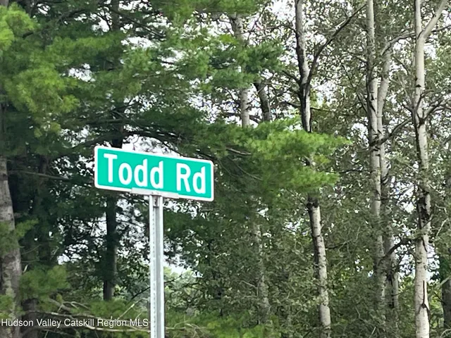 a street sign that is sitting on a pole