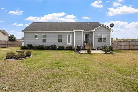 $325,000 | 35 Fox Run Court, Benson, NC 27504