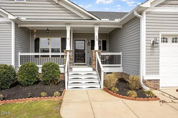 $325,000 | 35 Fox Run Court, Benson, NC 27504