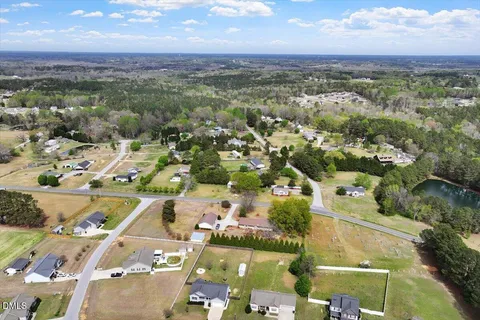 $325,000 | 35 Fox Run Court, Benson, NC 27504