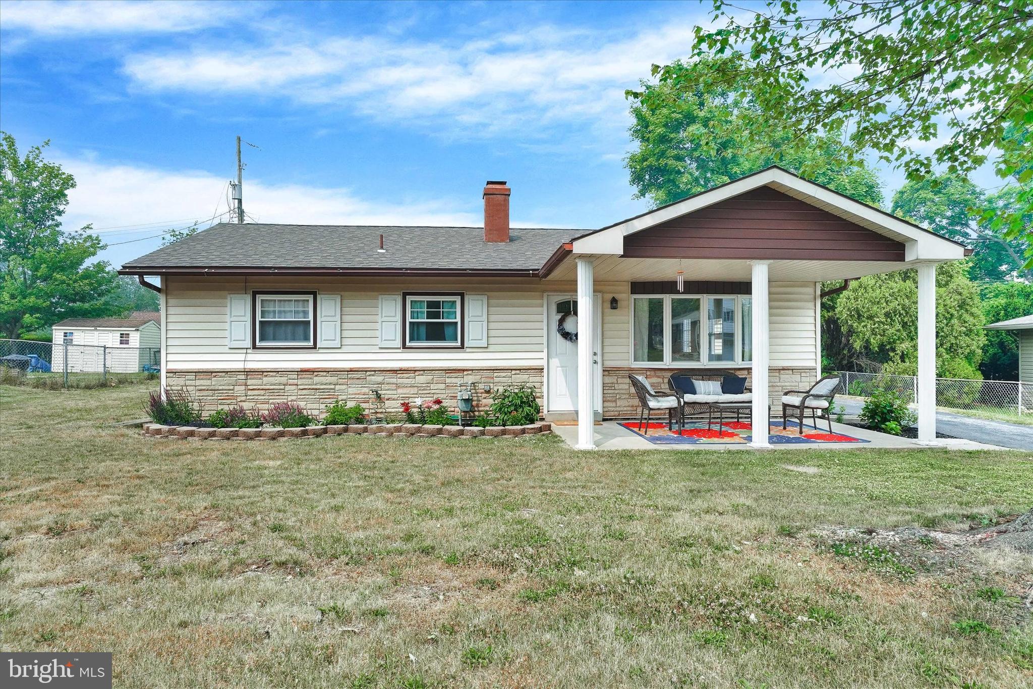 2435 Dunbar Road York, PA 17408 - Photo 1 of 27