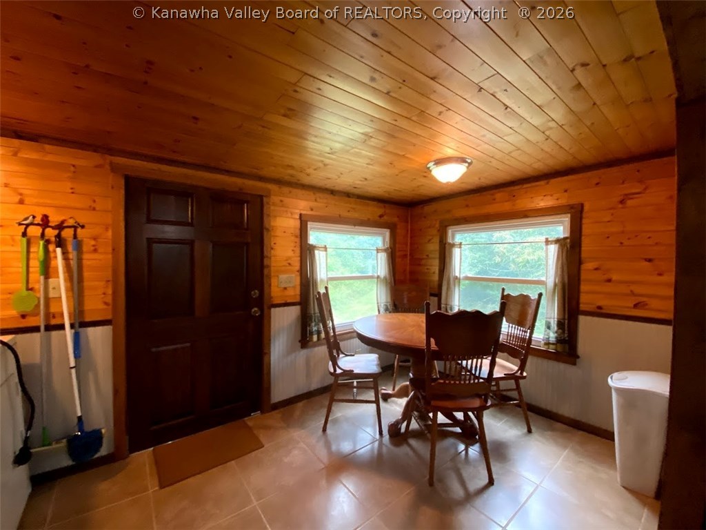 213 Davidson Ridge Road Palestine, WV 26160 - Photo 6 of 44 Gallery Image 6