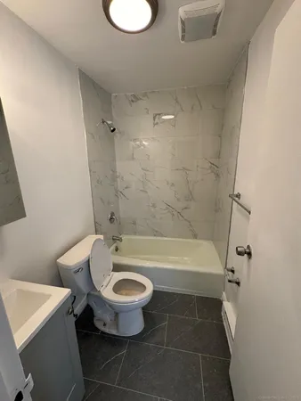 $2,000 | 25 St Stephen Street, Bridgeport, CT 06610