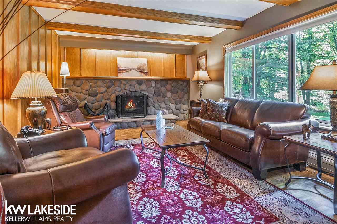 1294 Concord Road Rochester, MI 48309 - Photo 24 of 58 31390829-23.JPG