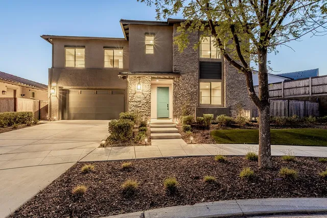 $696,950 | 4338 Monarch Place, Madera, CA 93636