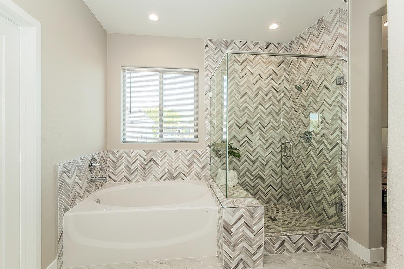 4338 Monarch Place Madera, CA 93636 - Photo 37 of 54