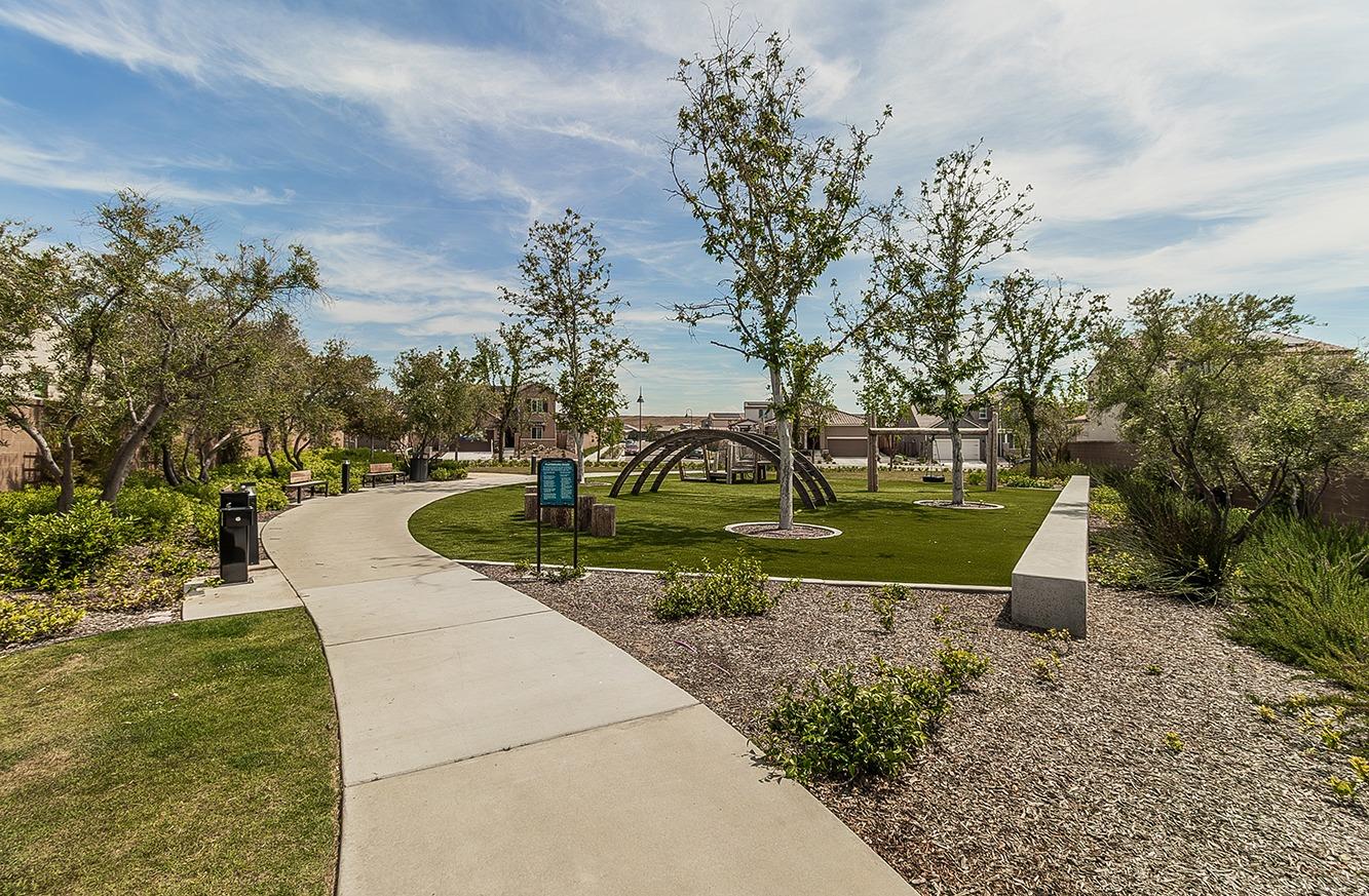 4338 Monarch Place Madera, CA 93636 - Photo 48 of 54