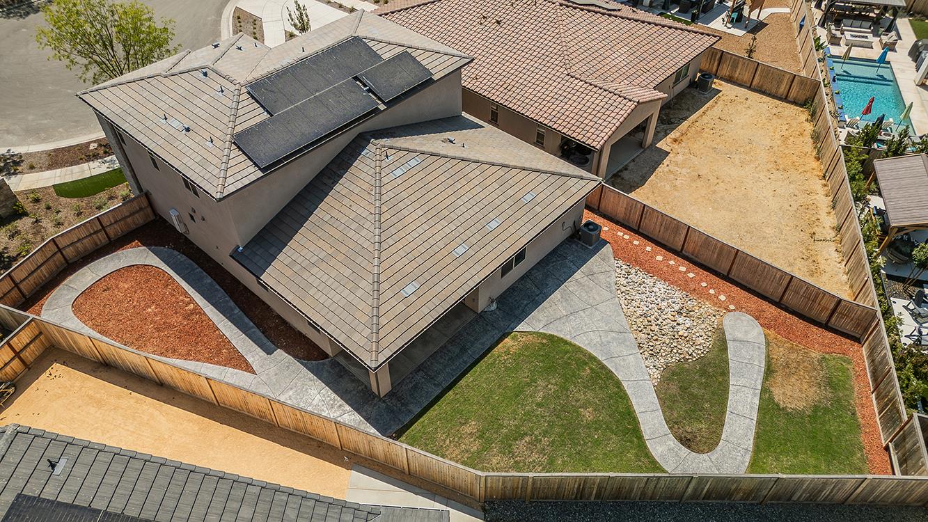 4338 Monarch Place Madera, CA 93636 - Photo 8 of 54