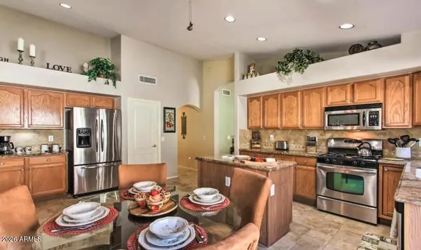 $2,850 | 17211 North Cassi Drive, Surprise, AZ 85374