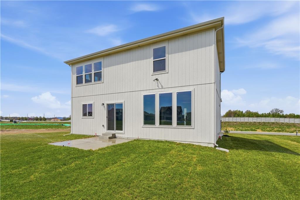 4716 Southwest 6th Terrace Blue Springs, MO 64014 - Photo 7 of 19