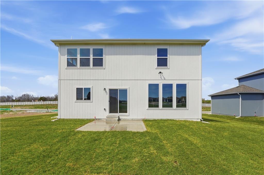 4716 Southwest 6th Terrace Blue Springs, MO 64014 - Photo 8 of 19