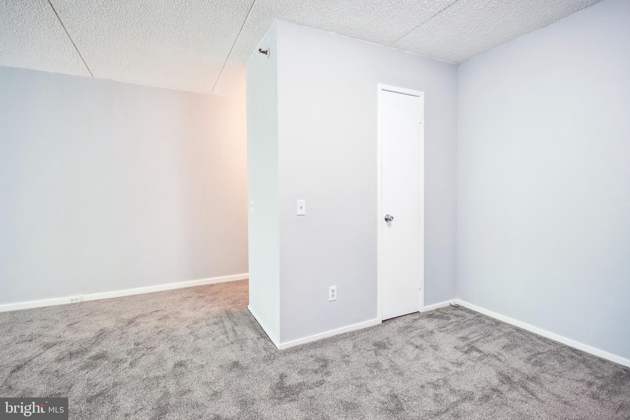 5911 Edsall Road, Unit 309 Alexandria, VA 22304 - Photo 22 of 25