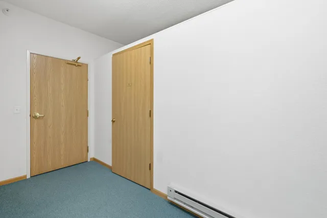 $290,000 | 600 Greenhaven Drive, Unit 313, Burnsville, MN 55306