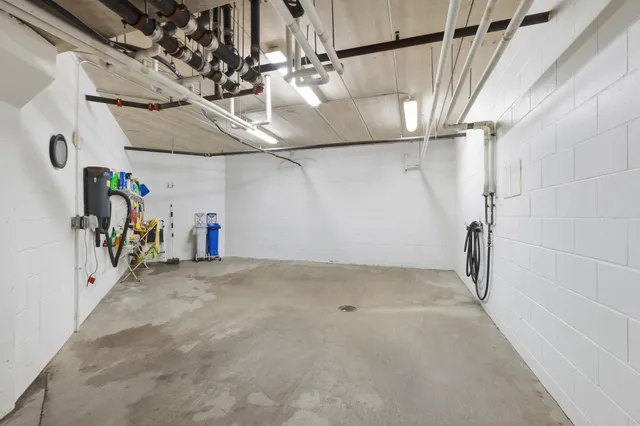 $290,000 | 600 Greenhaven Drive, Unit 313, Burnsville, MN 55306