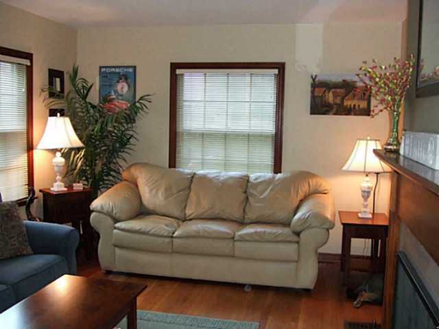 557 Crestview Road Columbus, OH 43202 - Photo 2 of 14 Gallery Image 2