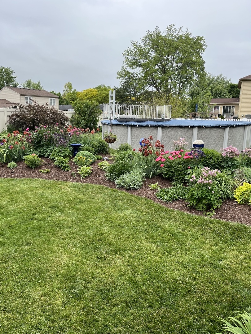 90 Rodenburg Road Roselle, IL 60172 - Photo 25 of 33