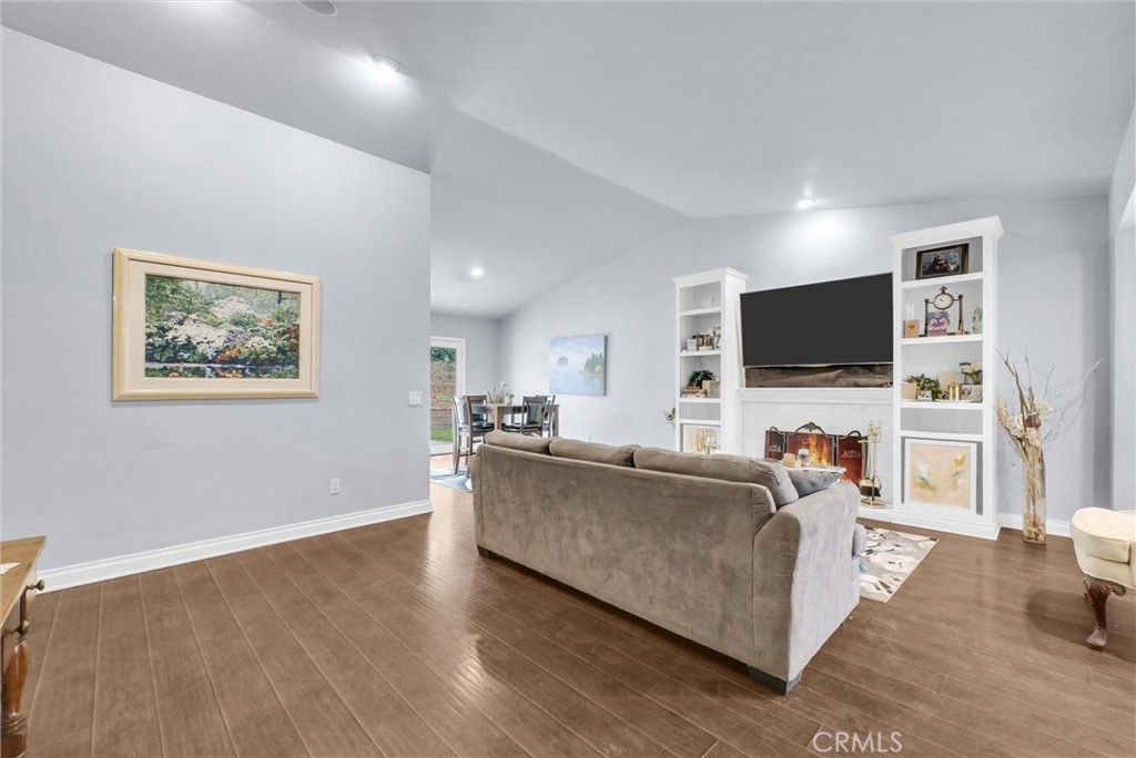 6225 Cliff Court Riverside, CA 92506 - Photo 6 of 29
