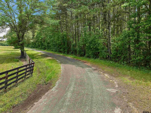 $329,896 | 2712 Alto Tx 75925, Alto, TX 75925