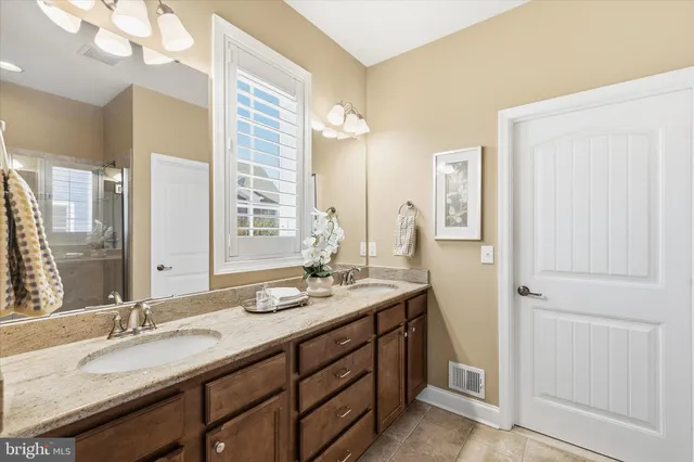 $650,000 | 32767 Harburg Drive, Lewes, DE 19958