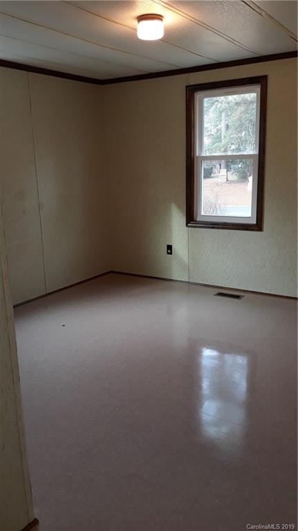 302 East Spring Street Troy, NC 27371 - Photo 15 of 22 Gallery Image 15