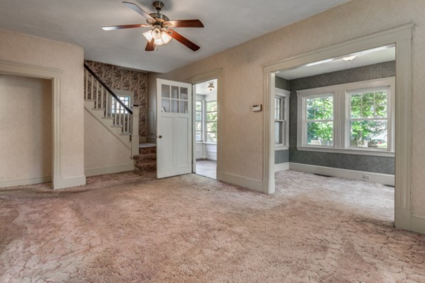 16 Vesey Road Randolph, MA 02368 - Photo 8 of 30 Gallery Image 8