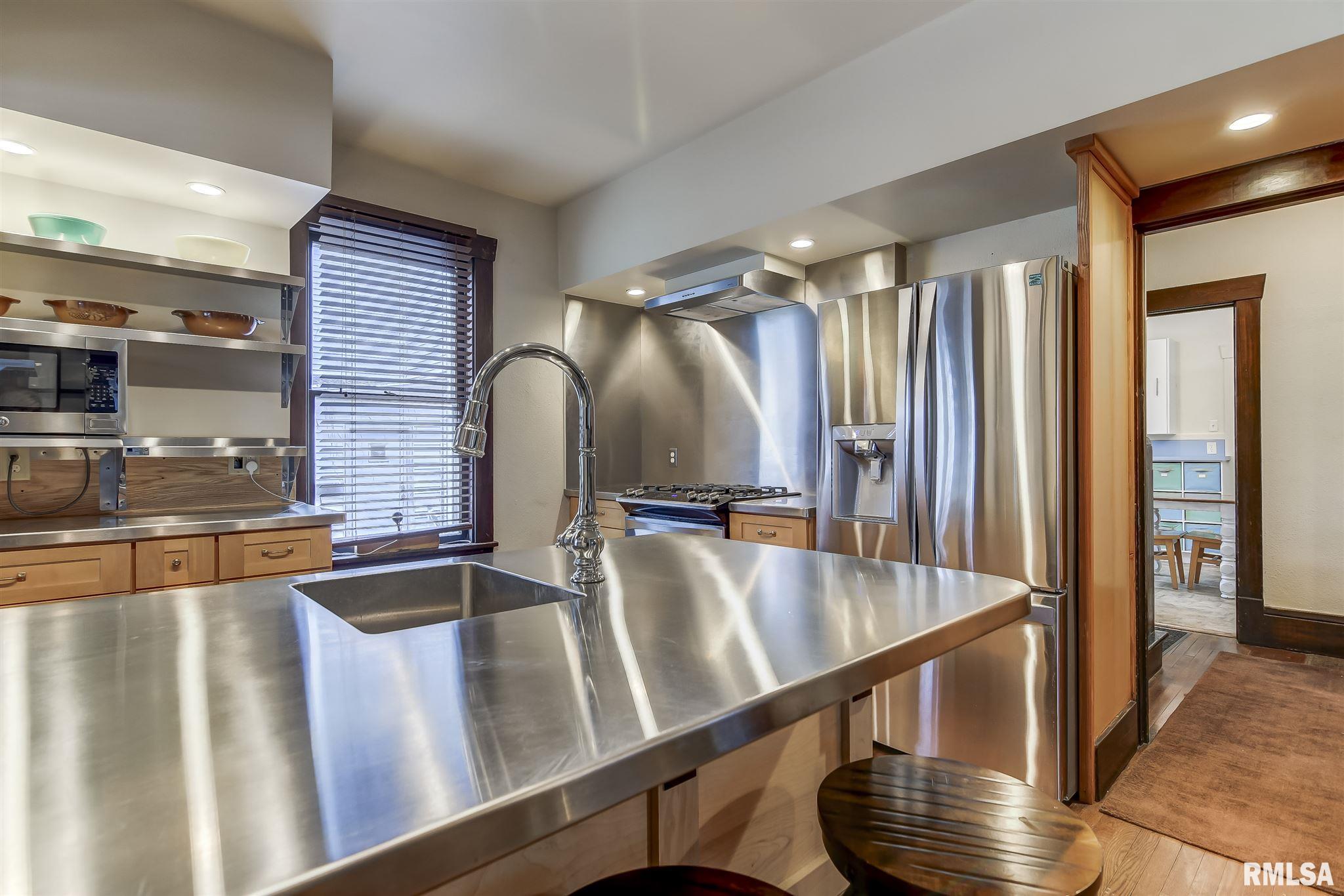 1708 South 7th Street Springfield, IL 62703 - Photo 5 of 22