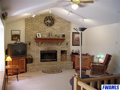4626 Evard Road Fort Wayne, IN 46835 - Photo 8 of 10 Gallery Image 8