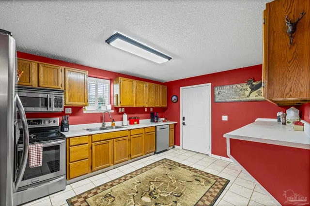 $2,399,000 | 1650 Bear Bay Flats Road, Laurel Hill, FL 32567