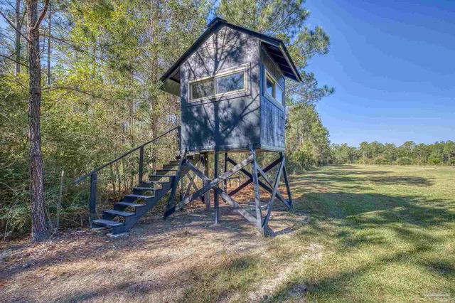 $2,399,000 | 1650 Bear Bay Flats Road, Laurel Hill, FL 32567