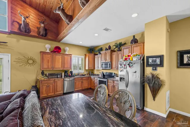 $2,399,000 | 1650 Bear Bay Flats Road, Laurel Hill, FL 32567