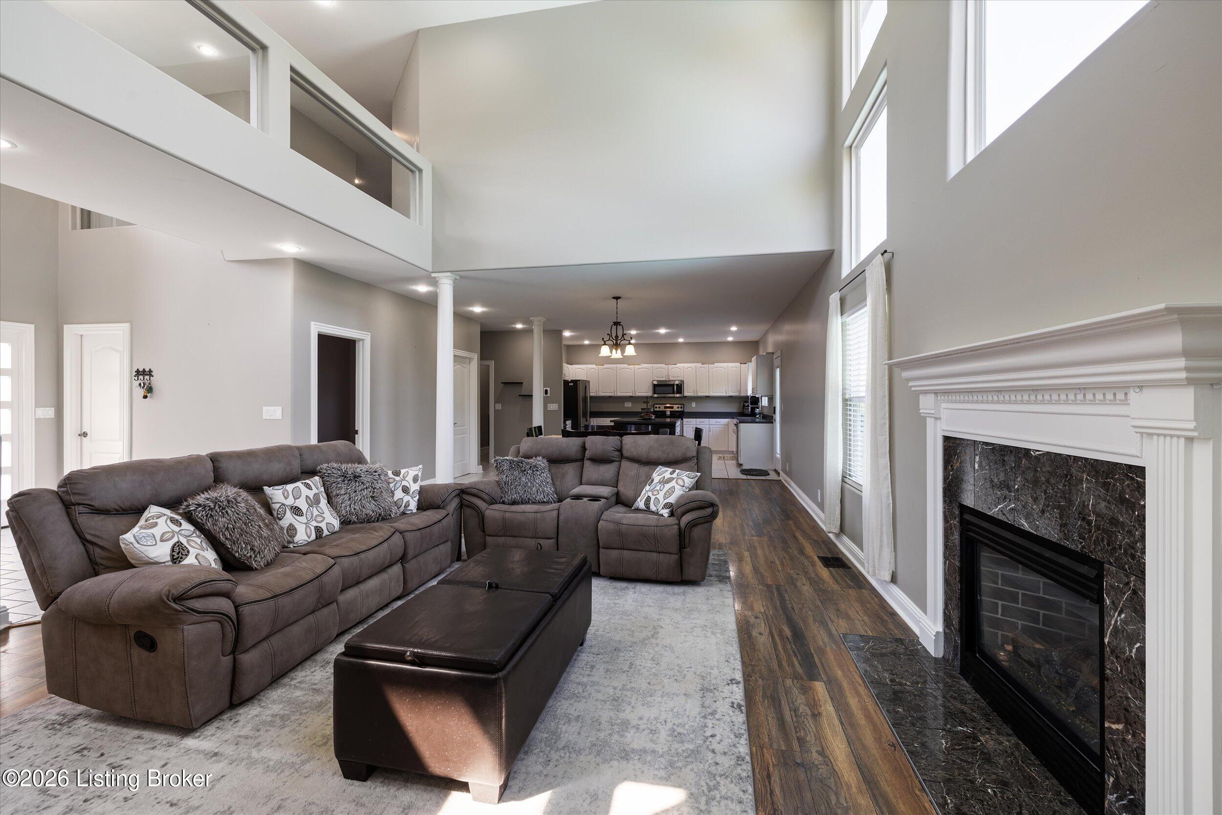 Spacious entertaining area