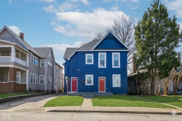 $399,900 | 319 Hst W 10th Street, Anderson, IN 46016