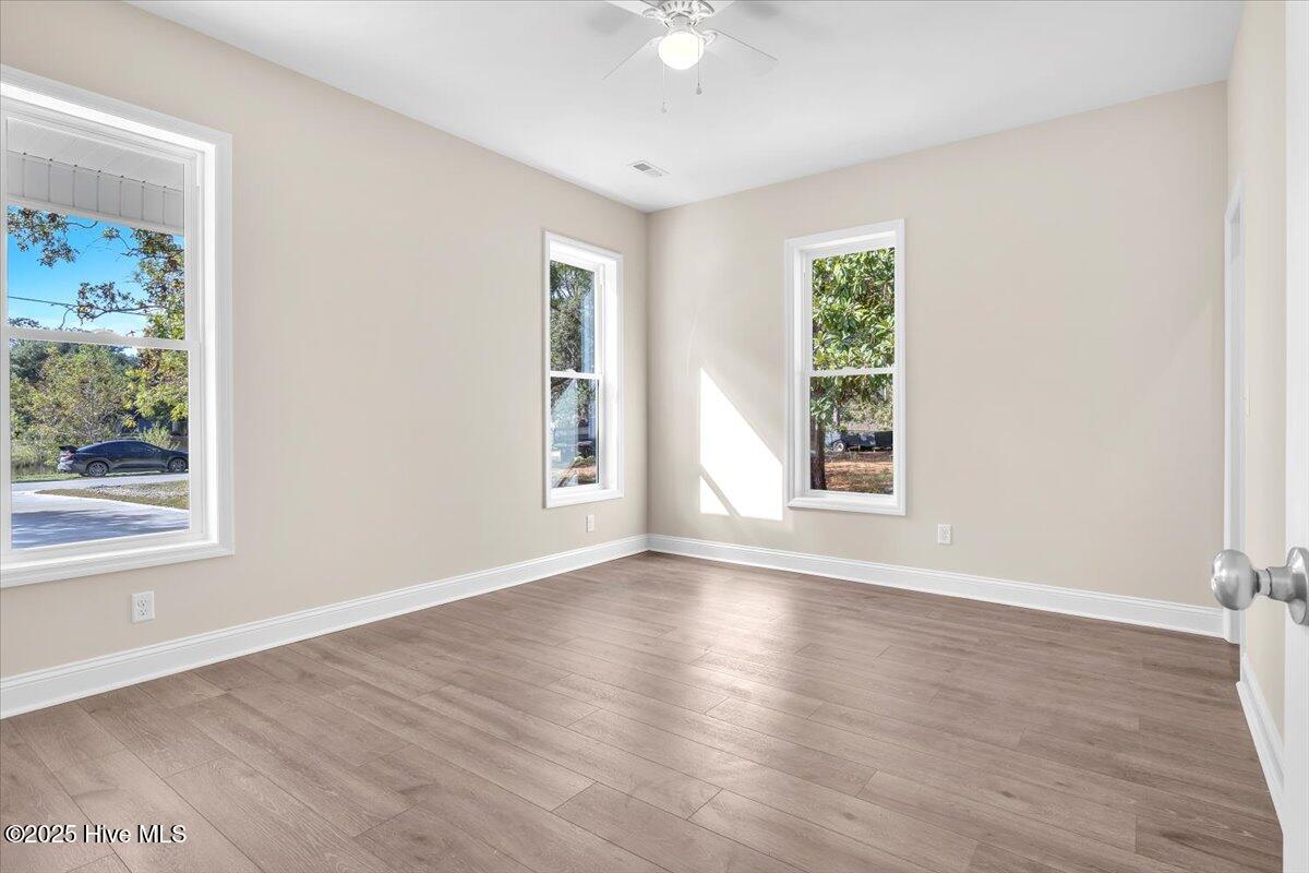 1049 Greenview Road Southport, NC 28461 - Photo 15 of 31 08-Final 1049 Greenview Rd Southport-RJR