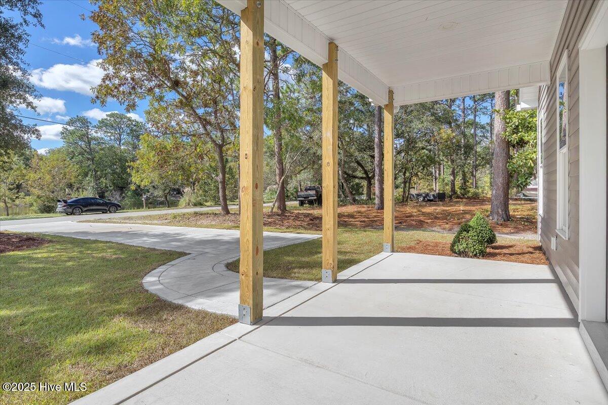 1049 Greenview Road Southport, NC 28461 - Photo 5 of 31 35-Final 1049 Greenview Rd Southport-RJR