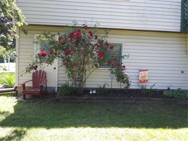 $224,900 | 2 Tallwood Drive, Parma, NY 14468