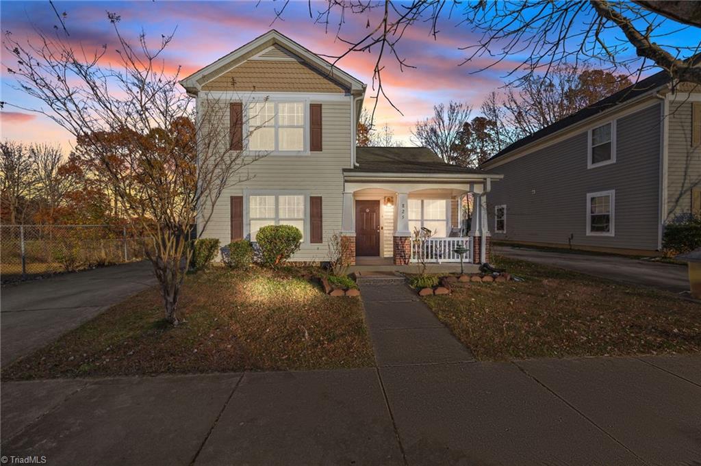 825 Hopewell Street High Point, NC 27263 - Photo 1 of 27