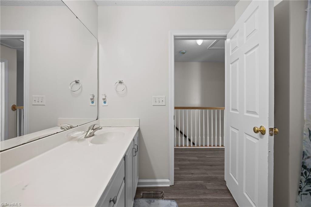 825 Hopewell Street High Point, NC 27263 - Photo 19 of 27