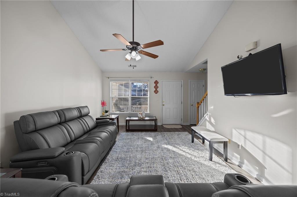 825 Hopewell Street High Point, NC 27263 - Photo 22 of 27