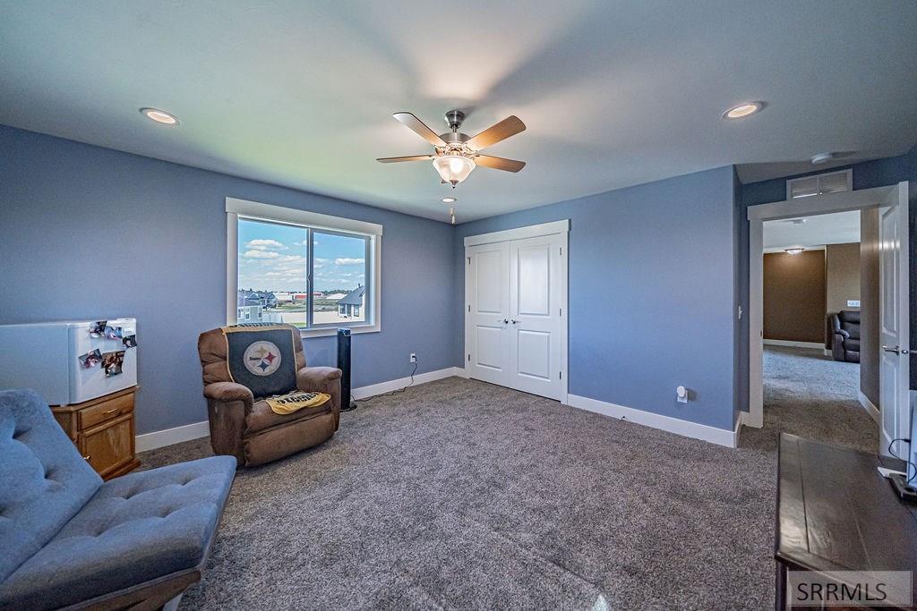 811 Harborside Loop Blackfoot, ID 83221 - Photo 29 of 40 Bedroom 3 - Up
