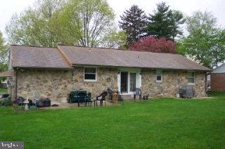 525 Rome Road Lititz, PA 17543 - Photo 2 of 2