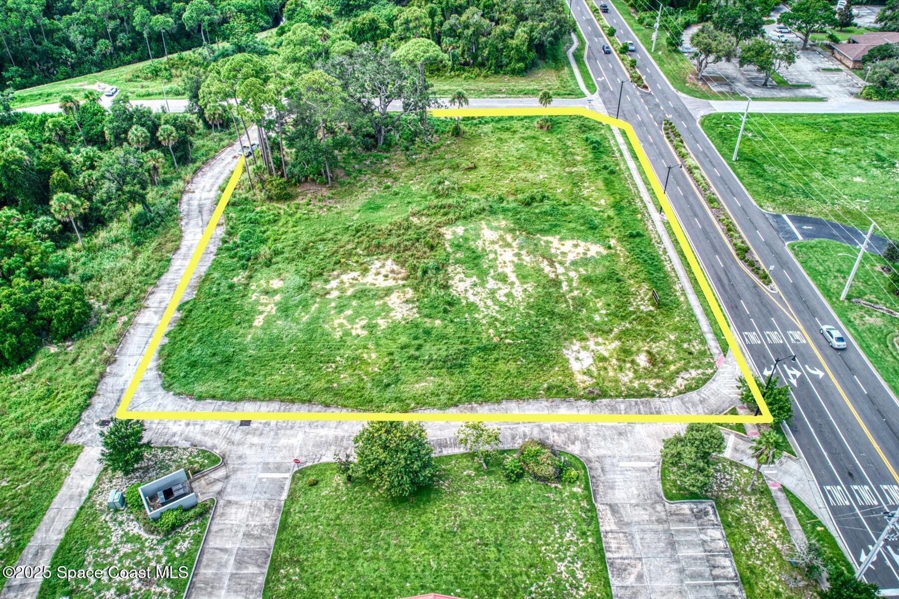 151 Eyster Boulevard Rockledge, FL 32955 - Photo 11 of 15 a view of yard