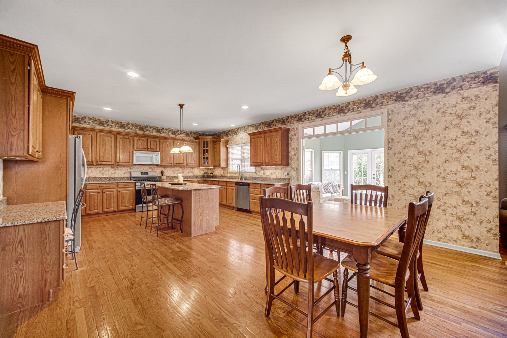 541 Clover Drive Algonquin, IL 60102 - Photo 14 of 41
