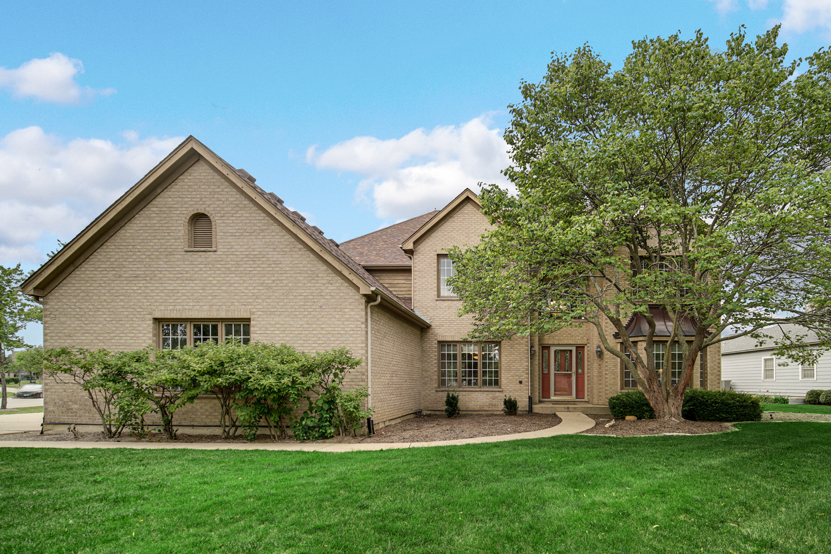 541 Clover Drive Algonquin, IL 60102 - Photo 2 of 41