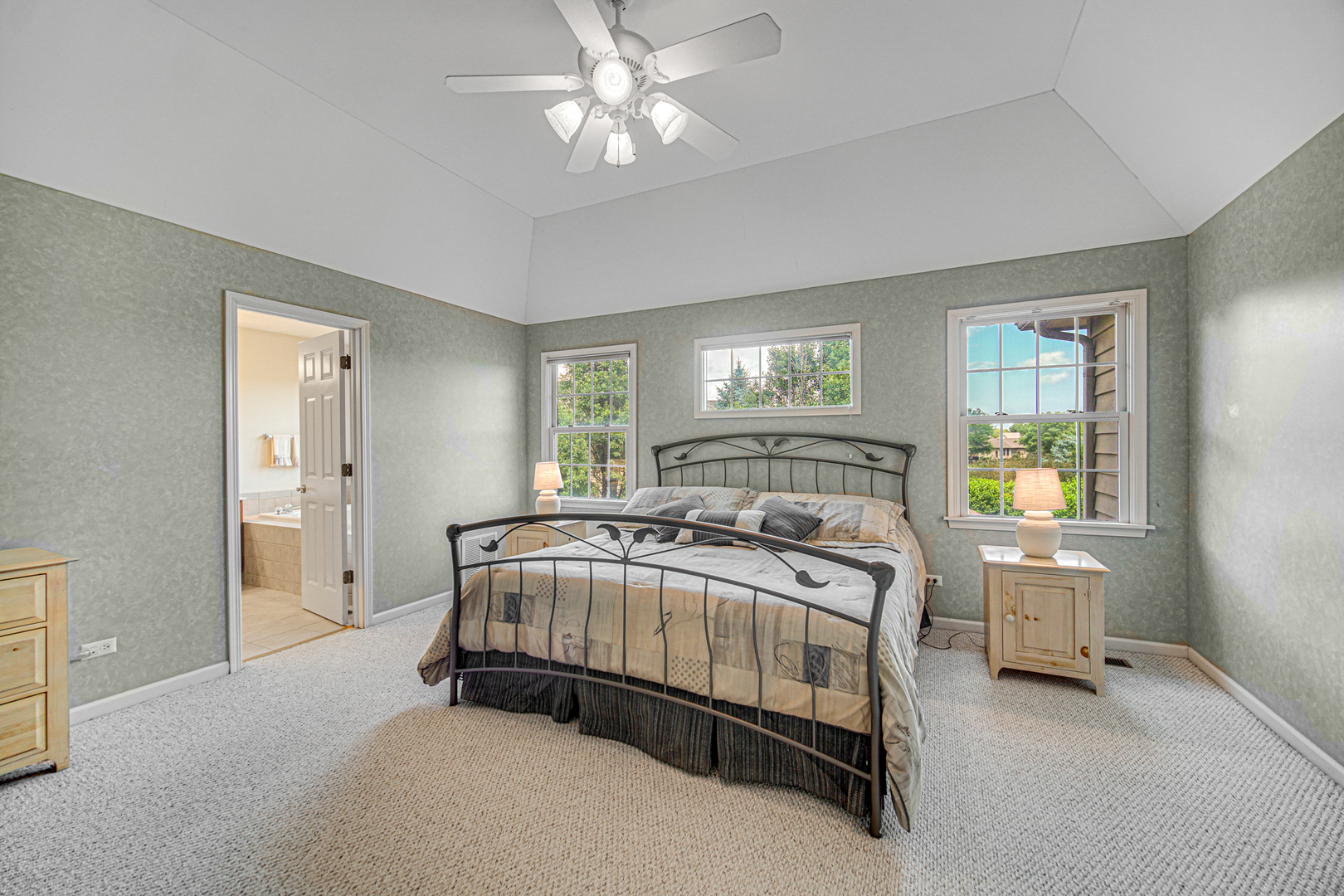 541 Clover Drive Algonquin, IL 60102 - Photo 22 of 41