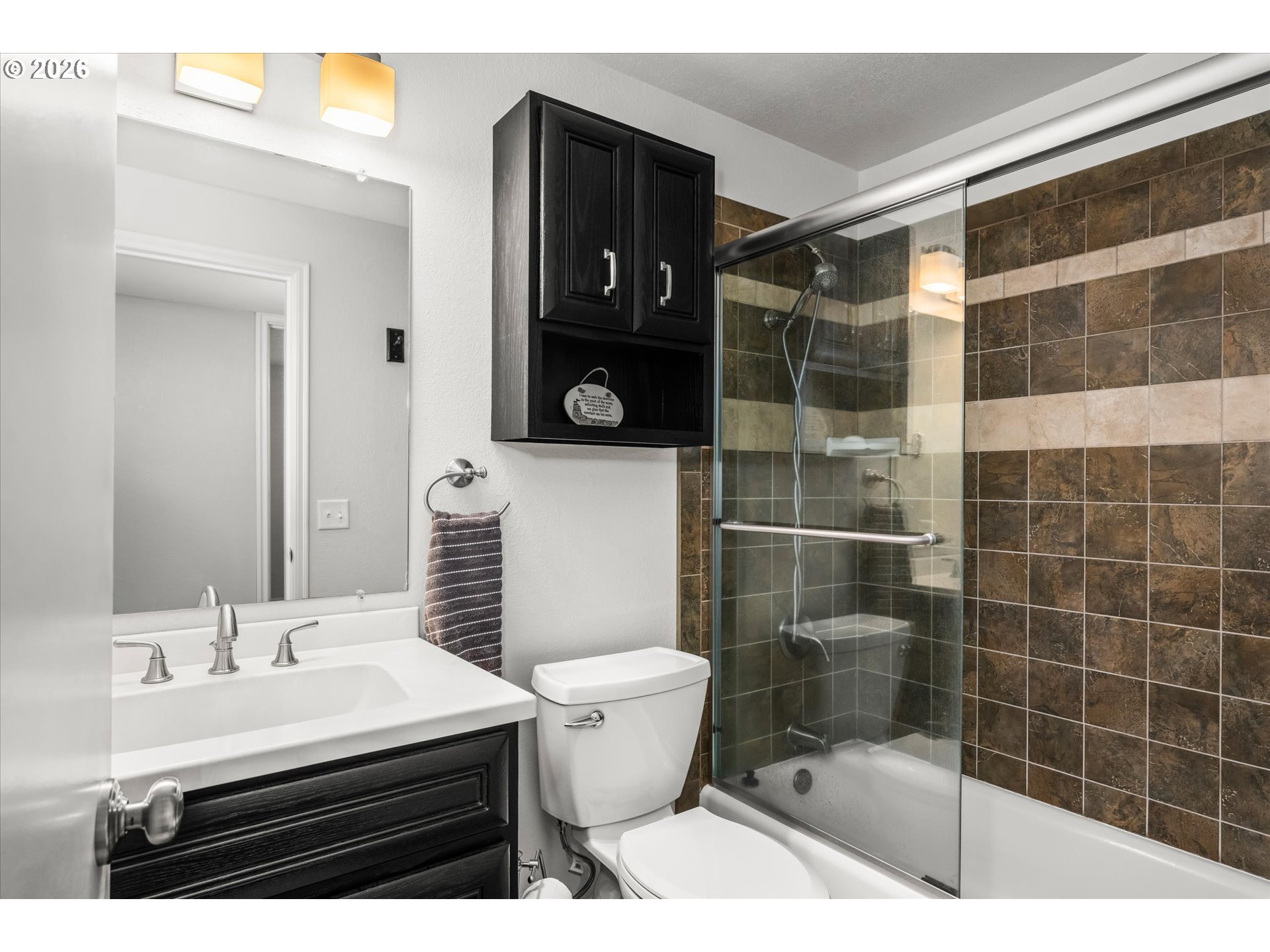 5621 C Street Springfield, OR 97478 - Photo 26 of 37 Bathroom